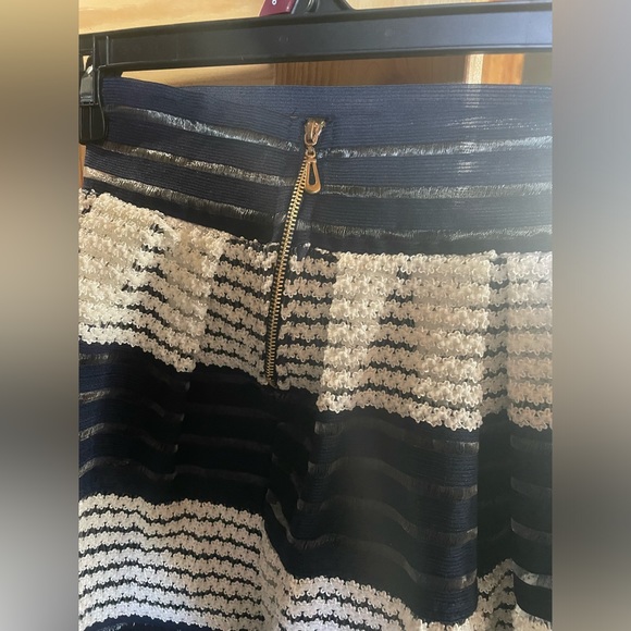 Emma & Elsa High waisted Navy & White Mini Pleated Skirt - Picture 5 of 6